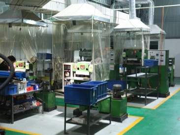 Sigillo di olio con diversi disegni di labbra per varie applicazioni industriali 13